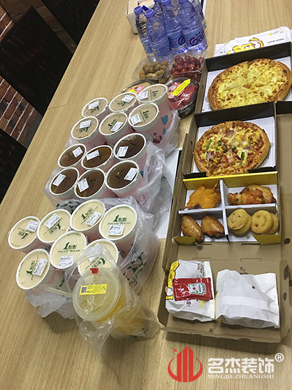 是什么样的装修设计公司能让质料商准备下昼茶的？？？？？？